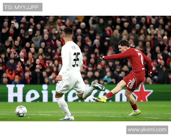 皇马逆转晋级欧冠半决赛，C罗梅开二度助球队战胜曼城